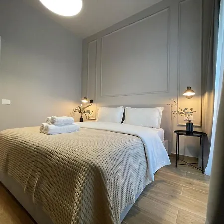 Square 21 Apartments Tirana Exterior photo