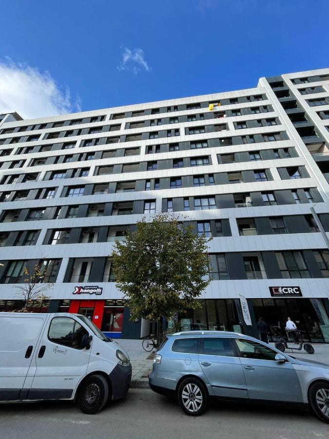 Square 21 Tirana